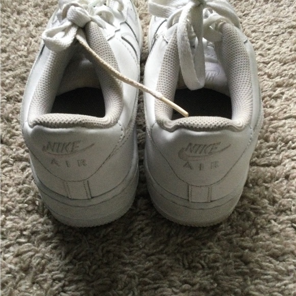 Nike Air Force 1 - Picture 12 of 16